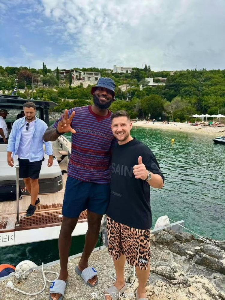 wXn, 与当地球迷, net