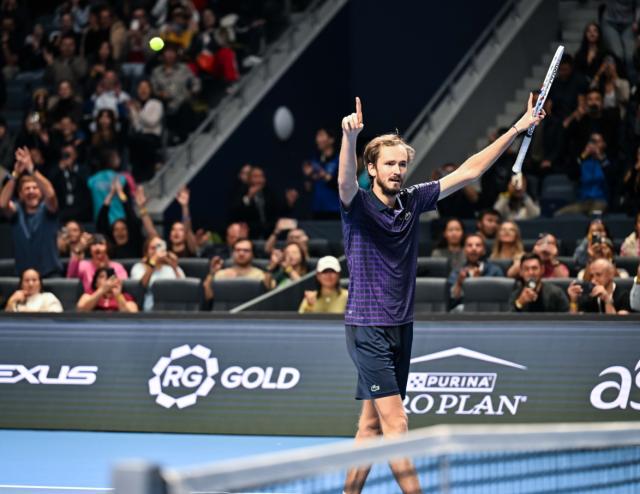 来到上海, 能到了要走