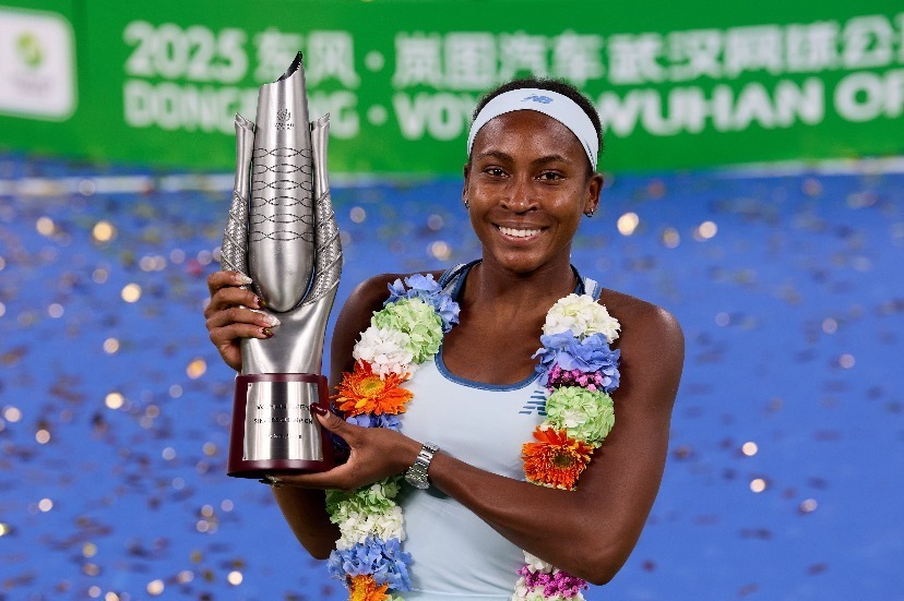 保将比分带, 平时会一起