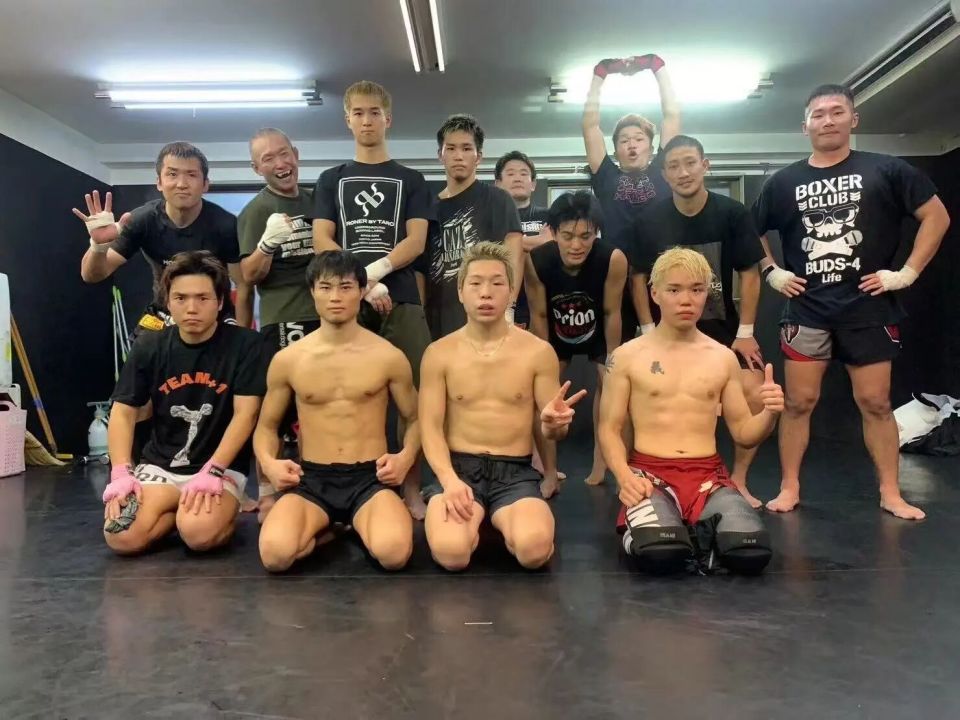 kickb, EsP kickb, EsP